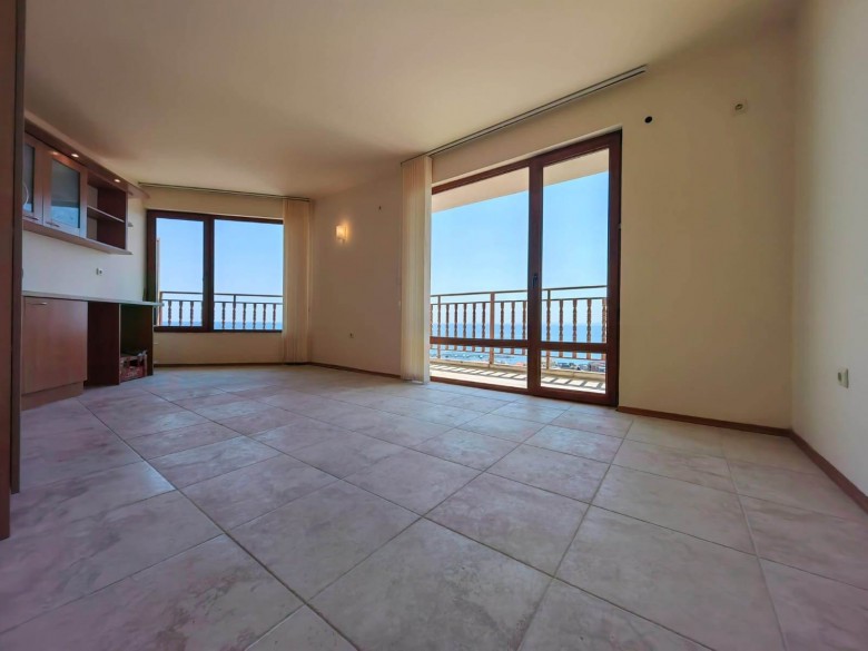 No commission: 2-комнатная квартира с великолепным видом на море в Русалка, Святой Влас