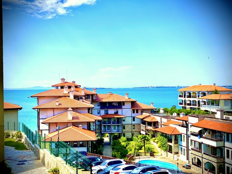 No commission: Sea and pool view studio, 29 sq.m. in Marina Cape **** (Aheloy, Bulgaria)