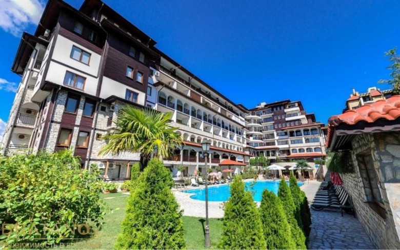 No commission: Absolute 1st line! Sea front apartment, 77 sq.m., in Coral beach, St. Vlas.